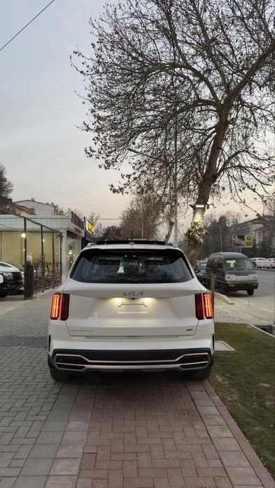 Kia Sorento 2023 7 kishilik full yangi
