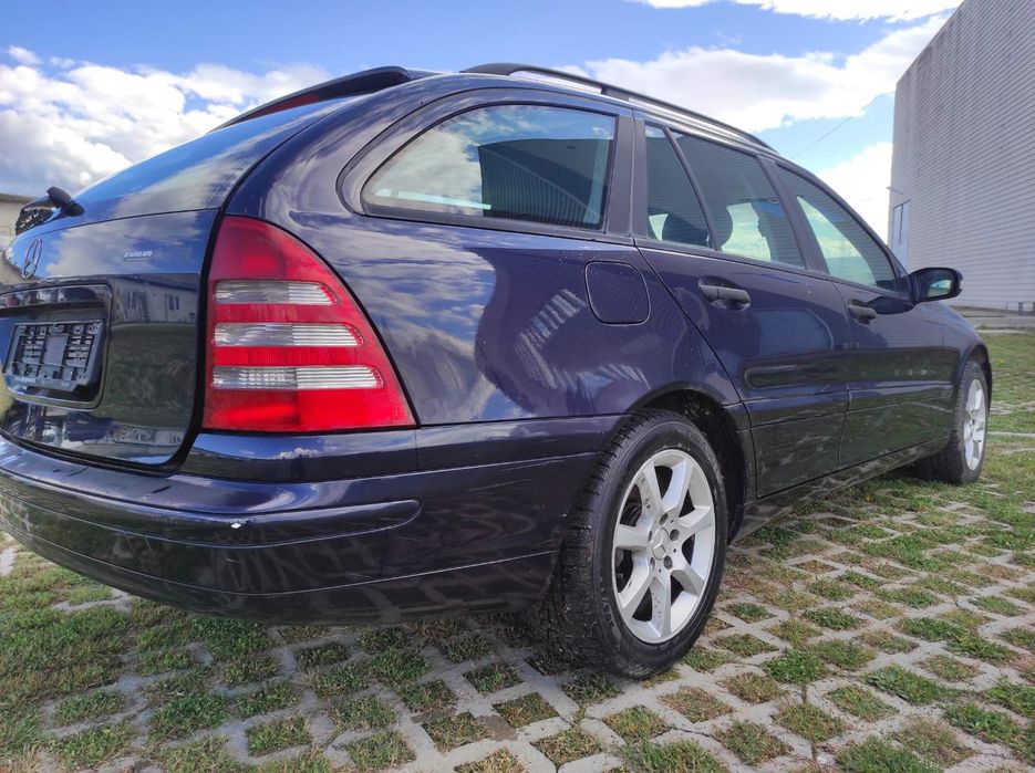 Части за Mercedes C 220 cdi w203 Мерцедес Ц220