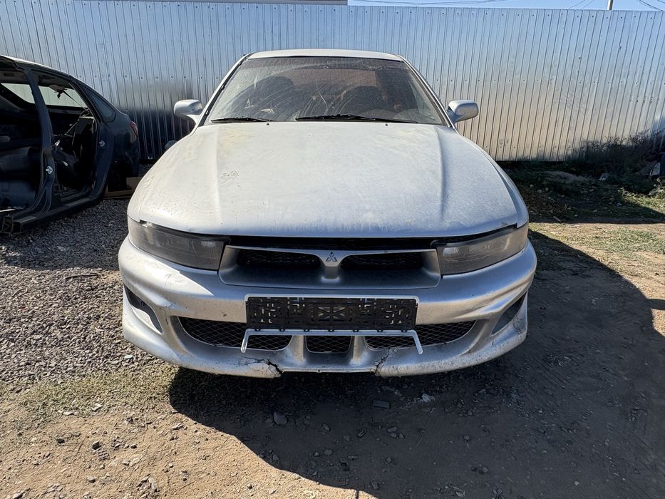 Митсубиси Галант Разбор