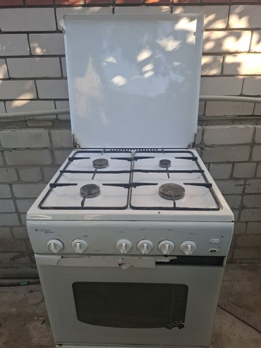 Газплита четырёхкомфорная