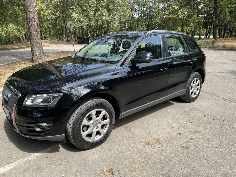 Audi Q5, 170 к.с., 2010 г.