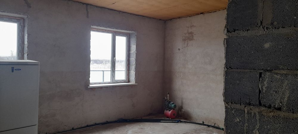 Продается дом в черновом вариянте