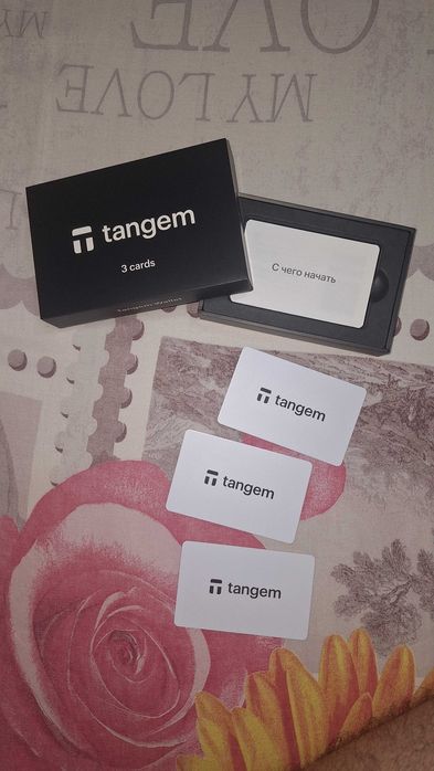 Tangem Wallet 2.0 White