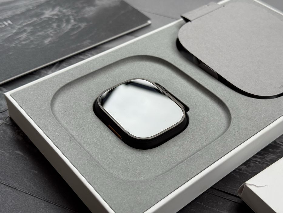 Apple Watch Ultra 2 49mm Black Titanium Ocean Band Гаранция