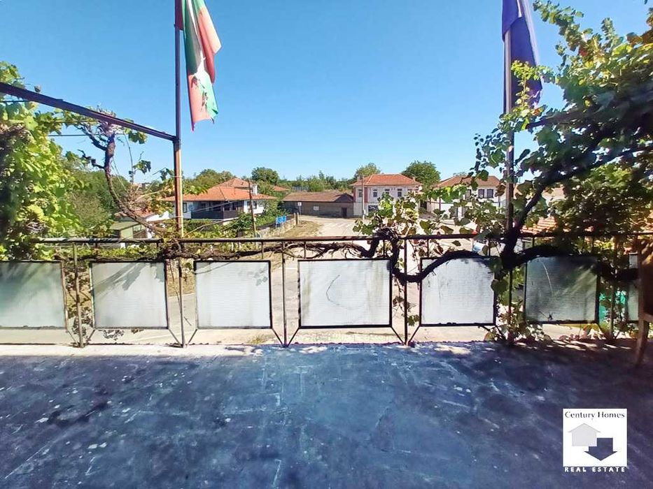 116280 Голяма промишлена сграда, със собствен парцел, за продажба в с. Велчево, само на 15 км. от Велико Търново