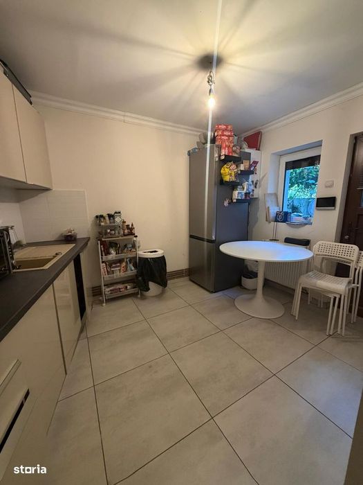 Inchiriere casa 4 camere 91mp curte 300mp gradina Cotroceni Medicina