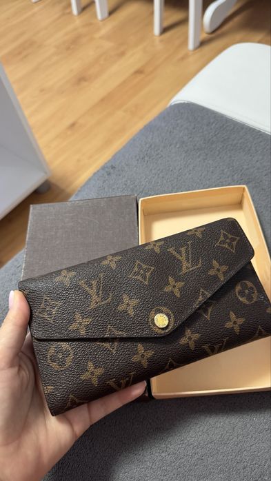 Portofel Louis vuitton