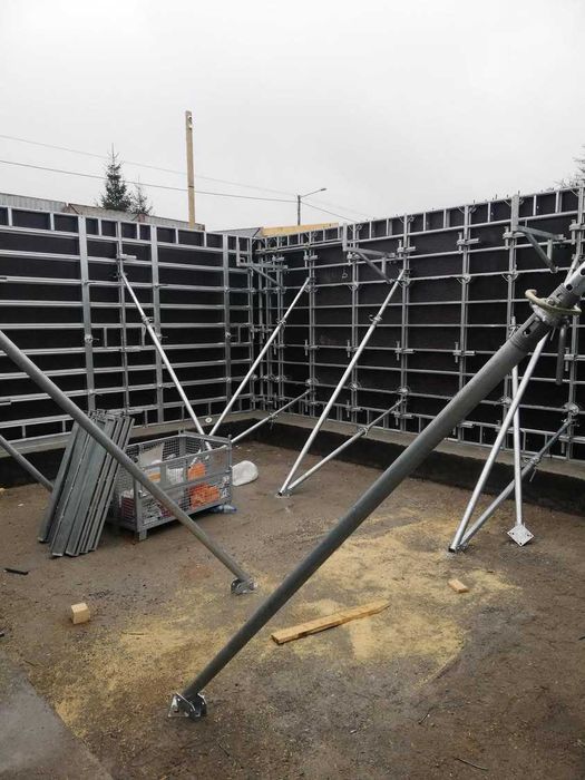 Cofraje metalice RASTO ALU 100mp utilizate, panouri metalice Bauframe