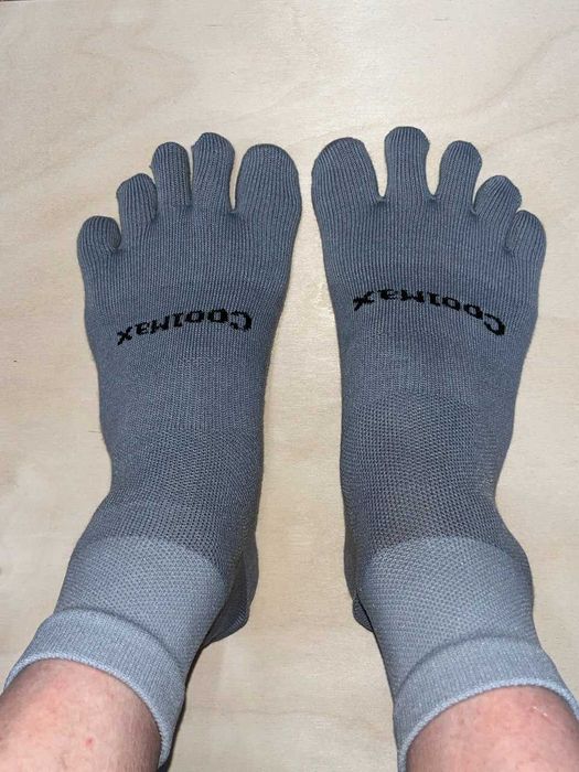 Носки с раздельными пальцами