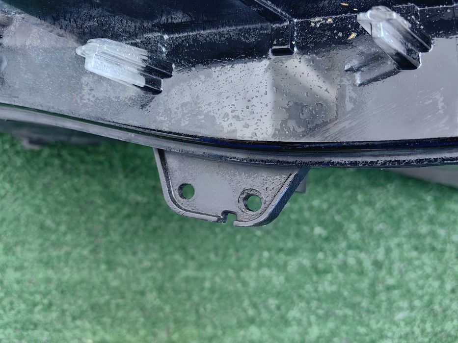 Десен фар за Audi A4 B9 / Ауди А4 Фул Лед