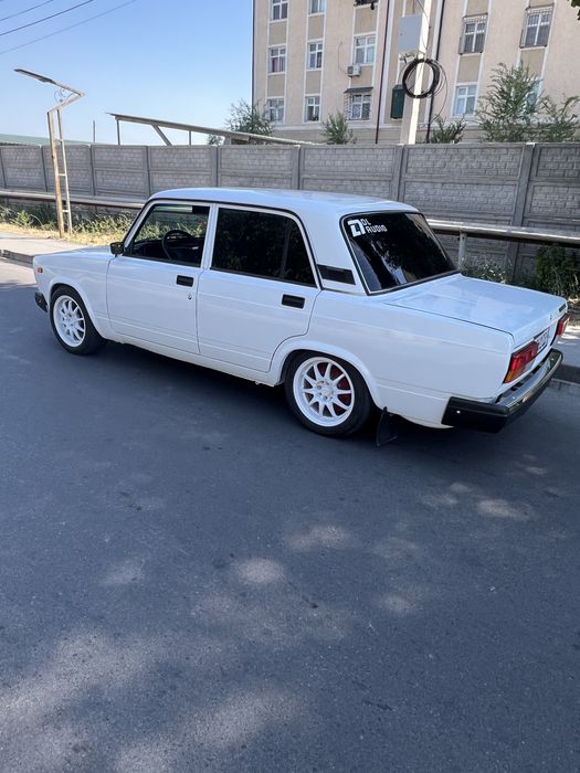 Vaz 2107 sotladi idial holata