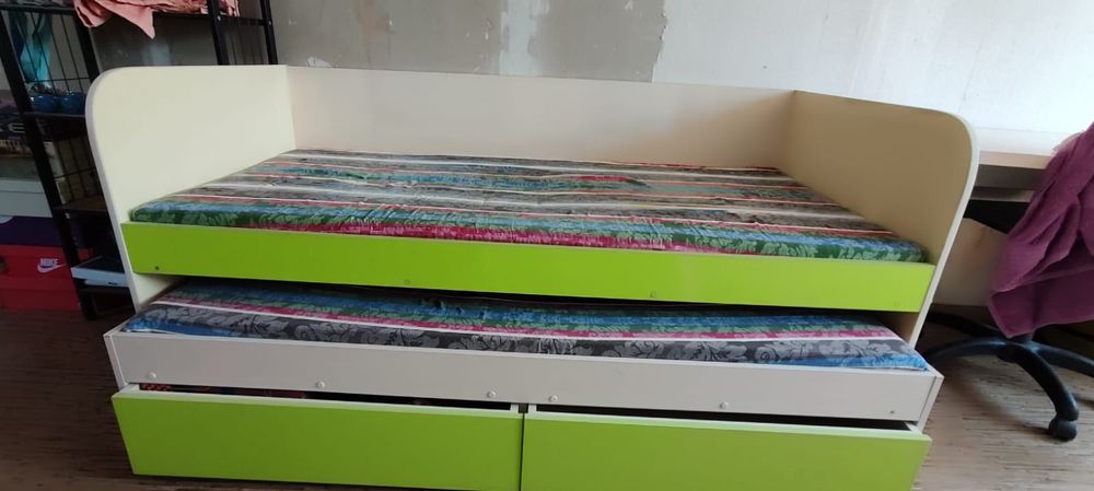 Кровать выдвижная,170*80