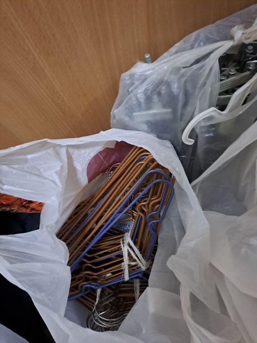Продам сумки , состояние новых