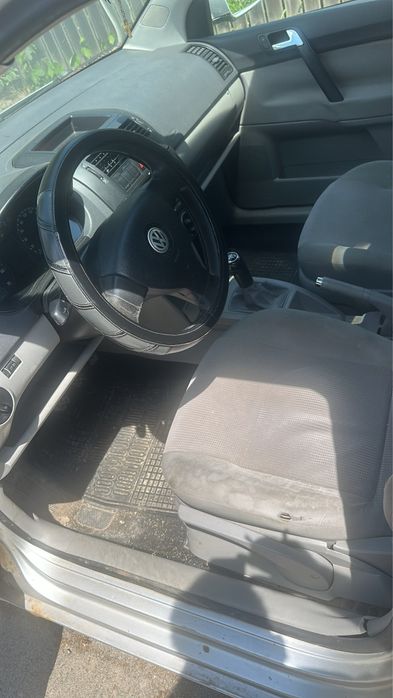 Volkswagen Polo 1.2 Benzină – 69 CP – 2007