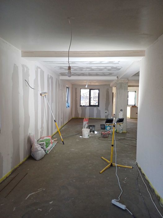 Construcții Garduri, Amenajări interioare,Termoizolații