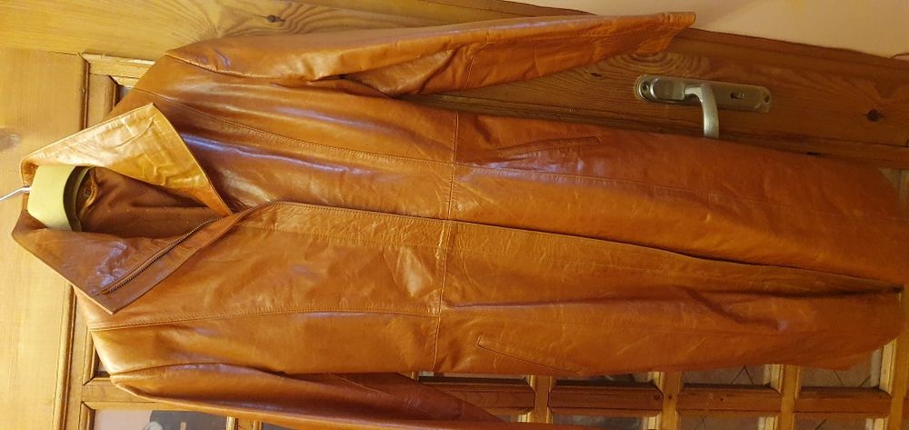 Ново кожено манто