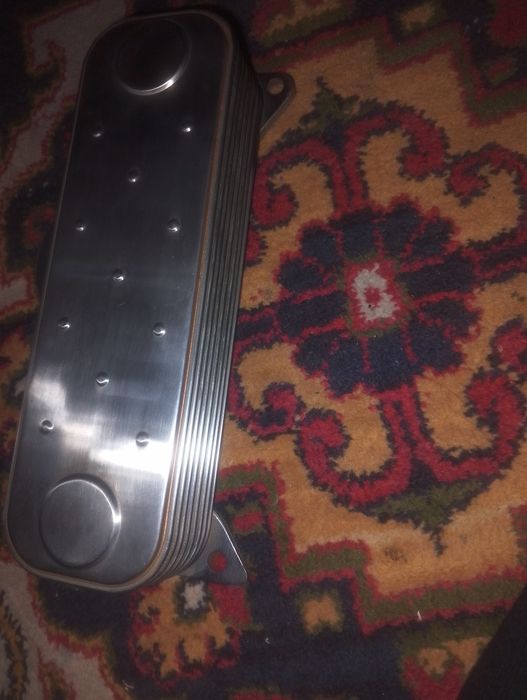 Теплообменник масляный для Хово