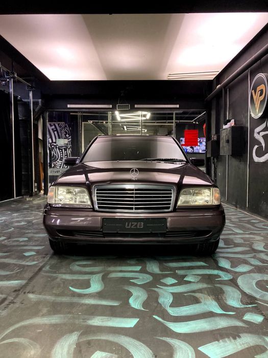 Mercedes Benz W202 C200