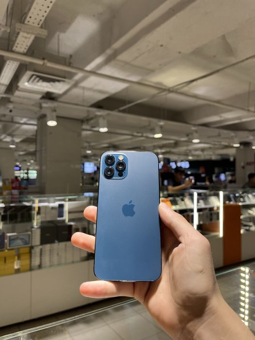 Iphone 12 pro blue