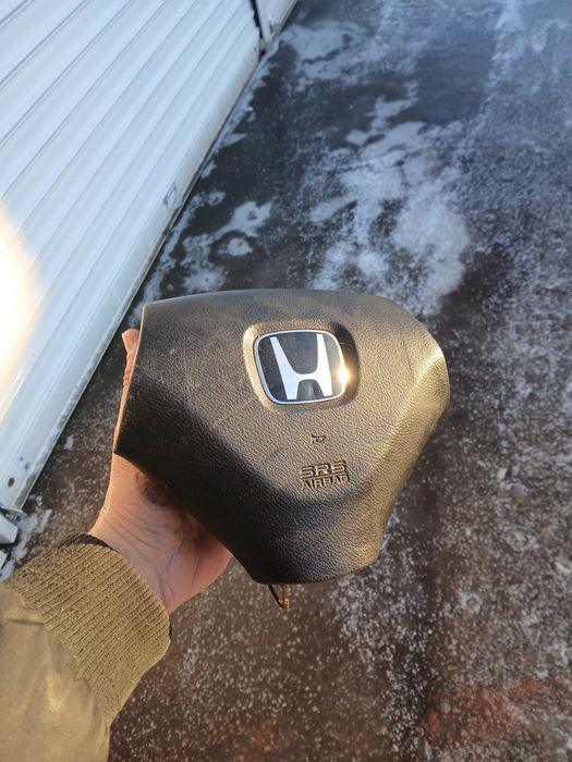 Honda accord 7 - ляво огледало , airbag на волана , километраж