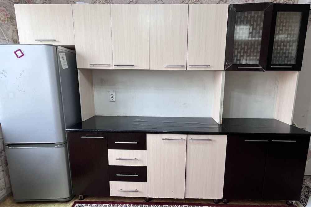 Срочноо!!! кухонный сатылады