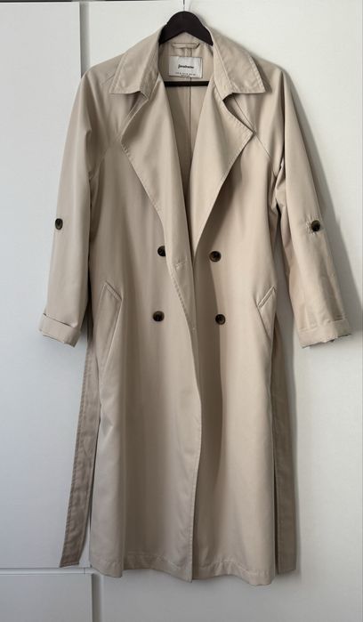 Дамски тренч Stradivarius