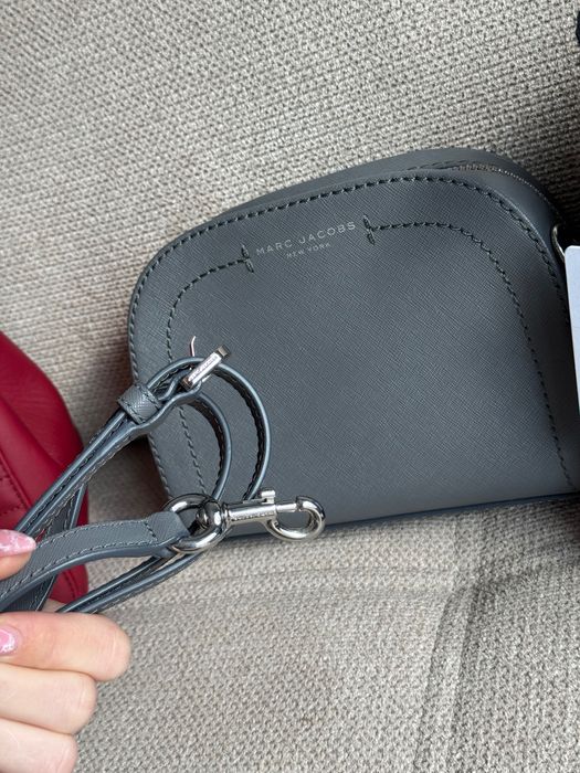 НАМАЛЕНИЕ оригинални чанти  Alo Yoga, Pinko, DKNY, Marc Jacobs