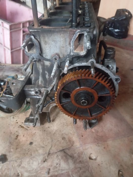 Продам блок на 402 двигатель