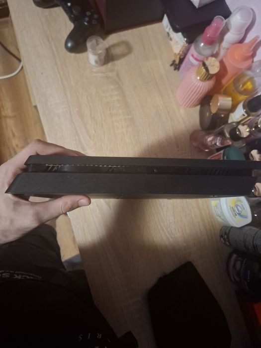 Ps4 slim,de 1tb.