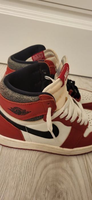 Adidasi Jordan 1 Lost and Found marime 37.5