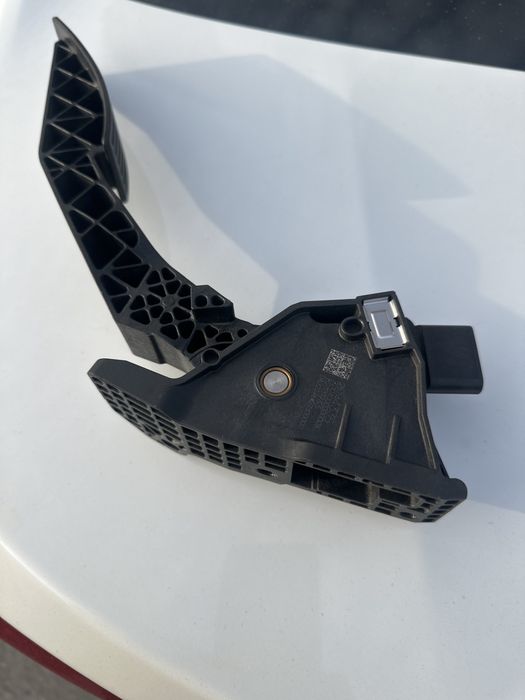 газ педал онекс 2- пазиция 2023йил ники янги