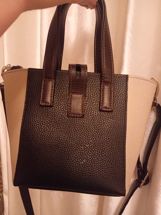 Сумка тоут 3000 тг.