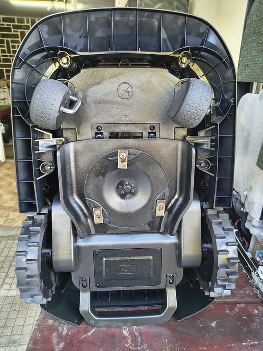 Комплект MOVA 600,Kit роботизирана косачка за трева безжична 3D мостре