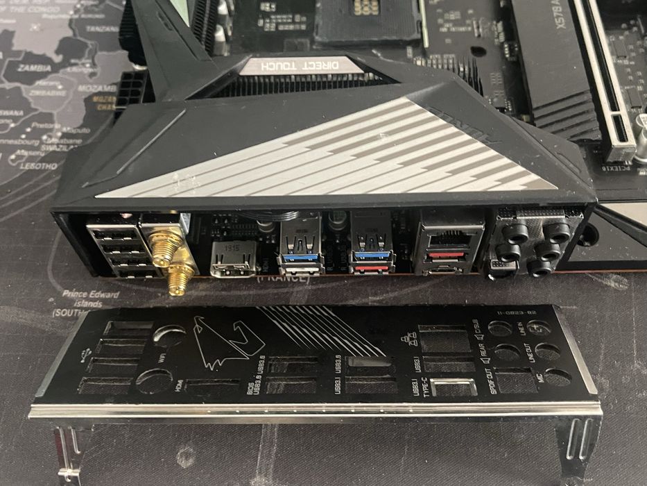 Placa de baza Aorus X570 Ultra - DEFECT / PIESE -