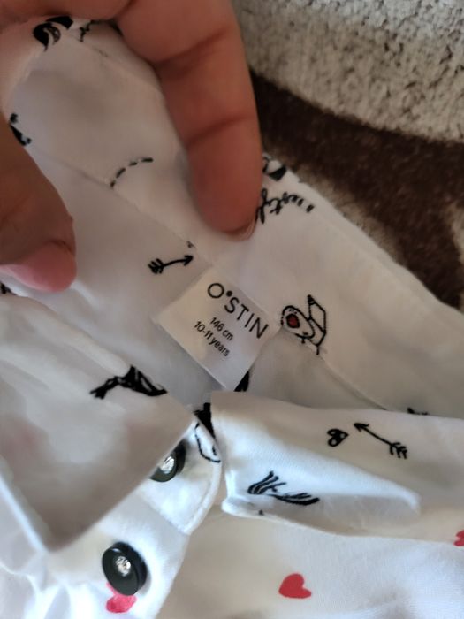 Продам школьную рубашку для девочек