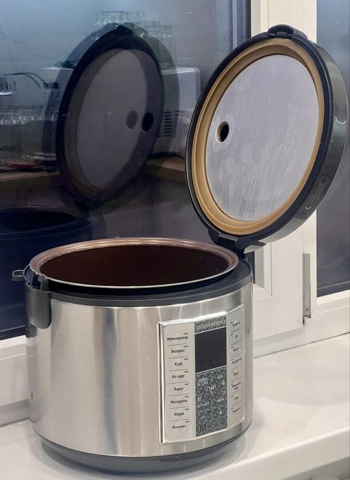 Мультиварка Redmond