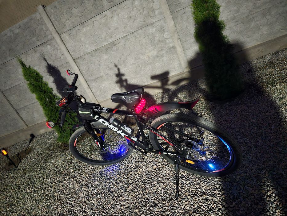 Велосипед Новая 27.5 колеса