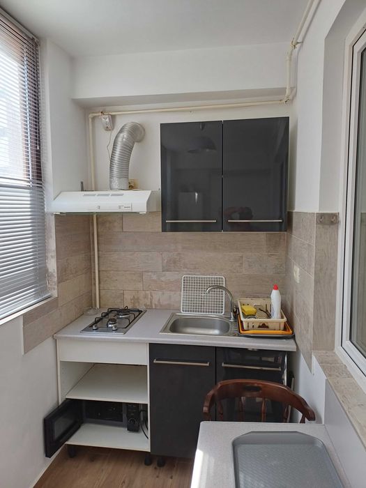 Garsoniera de închiriat