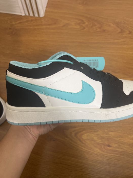 Кроссовки найк