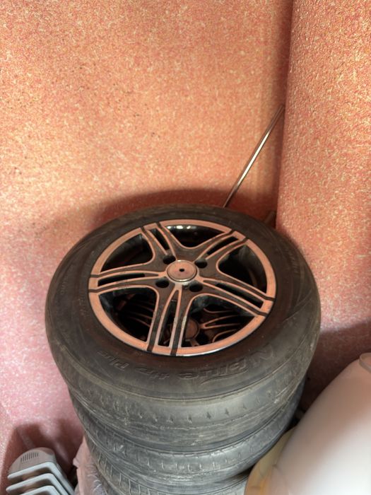 Продам диски с резинами