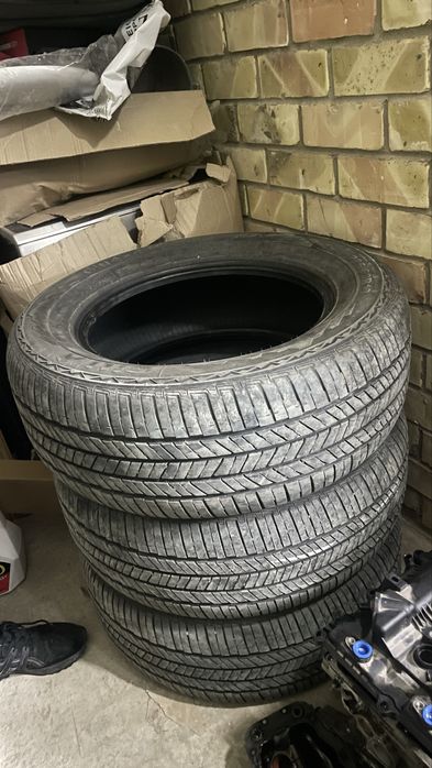 продам шину для внедорожника