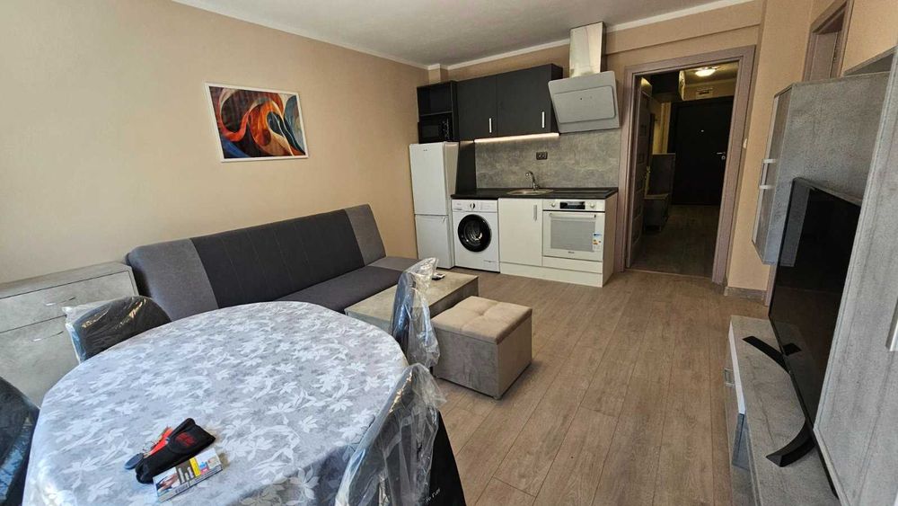 Дава се под наем Двустаен апартамент в Пловдив, Каменица 2 - 55 кв.м за 453.9 € - Снимка #2