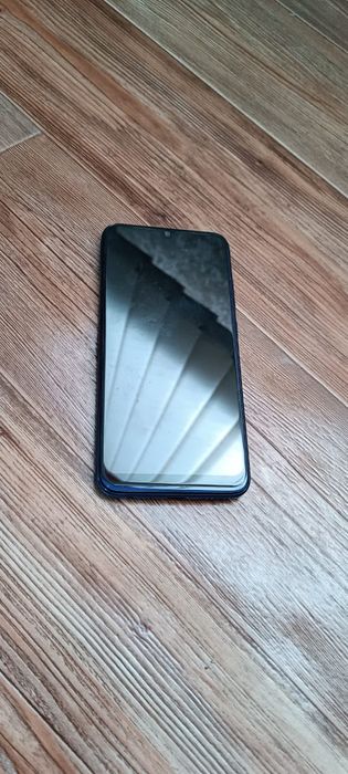 Продам Redmi ноут 8