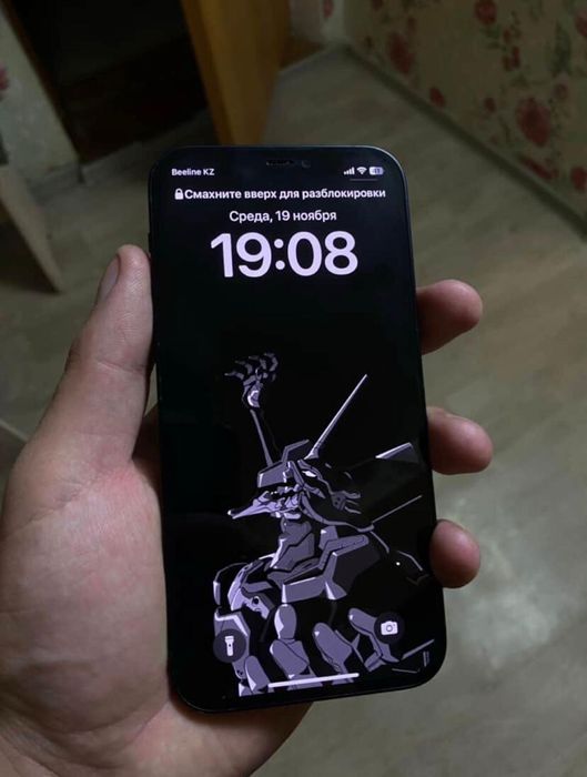 Продам айфон 12 в нормальном состоянии