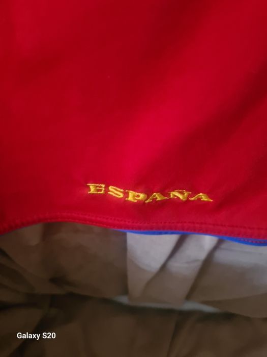 Нова спортна блуза на Еspana INIESTA 6