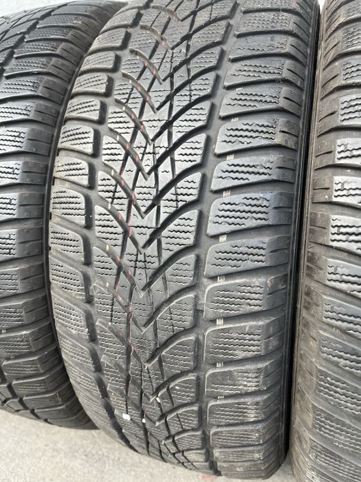 4 бр. зимни гуми 205/55/16 Dunlop 5,2 mm DOT 2816