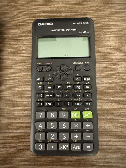 калькулятор Casio fx-82es plus-2-s(w)etd.