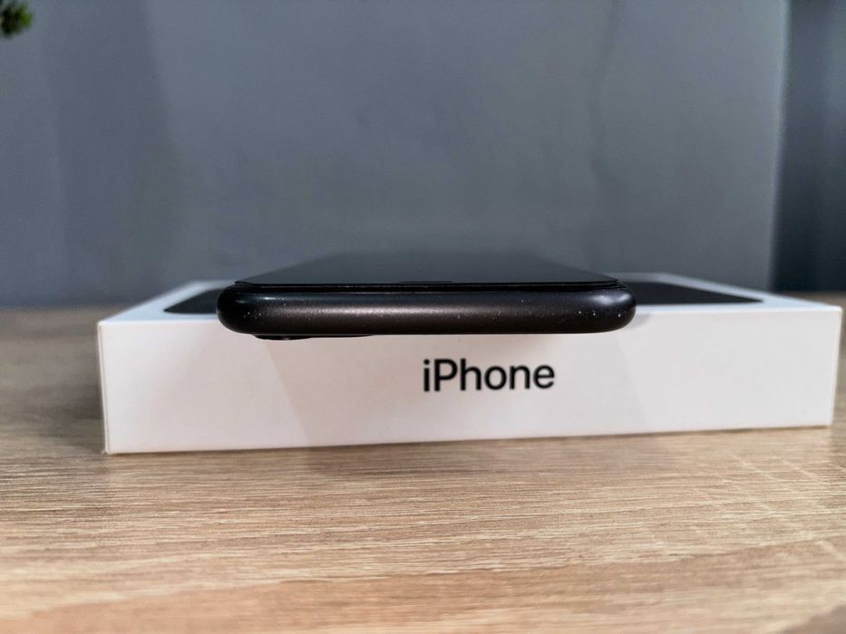 iPhone 11 – 64GB, Батерия 88%