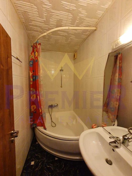 Дава се под наем Двустаен апартамент в Варна, Спортна зала - 56 кв.м за 459 € - Снимка #4