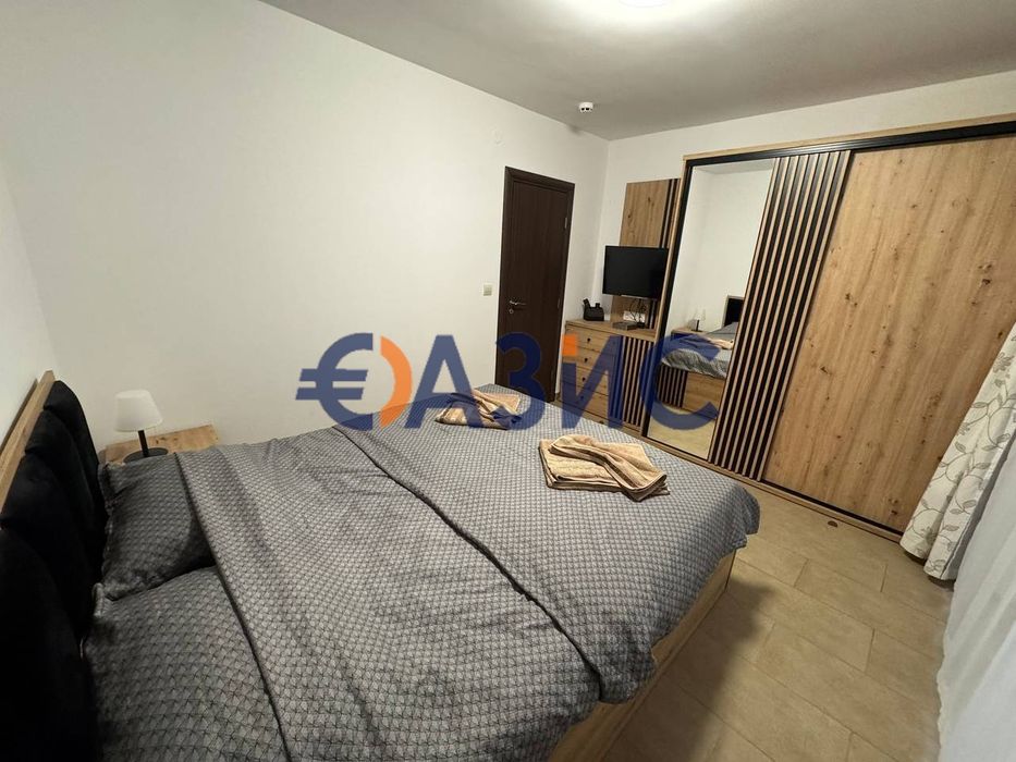 Продава се Тристаен апартамент в к.к. Слънчев бряг - 80 кв.м за 752 €/кв.м - Снимка #9